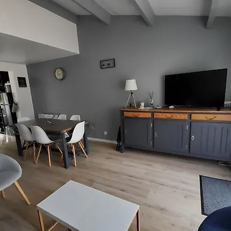 Holiday home Maison Cosy Avec Acces Direct A La La Gueriniere