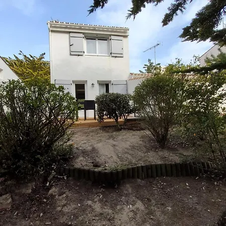 Holiday home Maison Cosy Avec Acces Direct A La